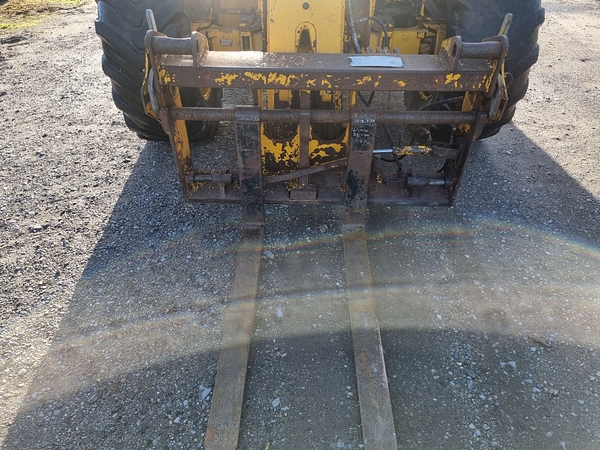 Chris Atkin & Son Ltd - JCB 530-70